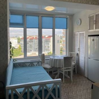 Сдается 1-комнатная квартира, 46 м²