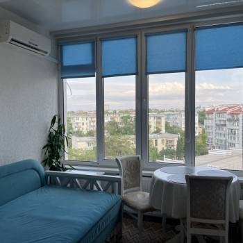 Сдается 1-комнатная квартира, 46 м²