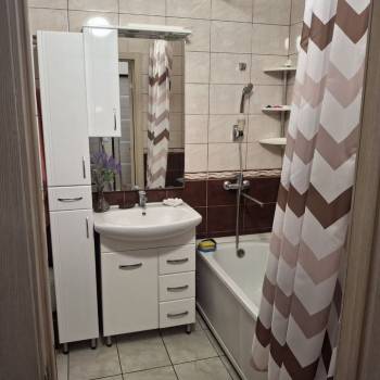 Сдается 1-комнатная квартира, 46 м²