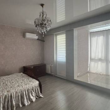 Сдается 1-комнатная квартира, 50 м²