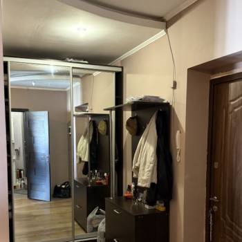 Сдается 1-комнатная квартира, 42 м²