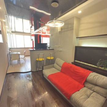 Сдается 1-комнатная квартира, 59 м²