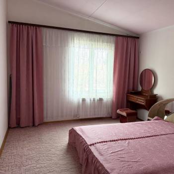 Сдается Многокомнатная квартира, 100 м²