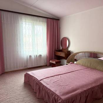 Сдается Многокомнатная квартира, 100 м²