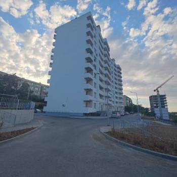 Сдается 2-х комнатная квартира, 64 м²