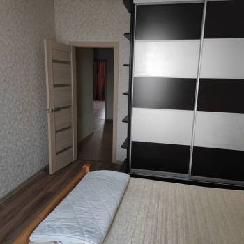 Сдается 2-х комнатная квартира, 64 м²