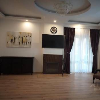 Продается Дом, 240 м²