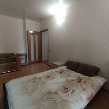 Сдается 2-х комнатная квартира, 60 м²