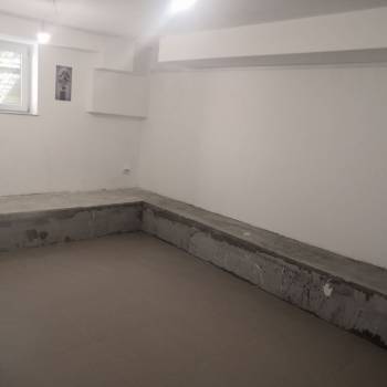 Сдается Нежилое помещение, 170 м²