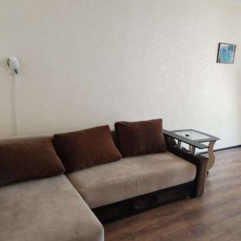 Сдается 1-комнатная квартира, 43 м²