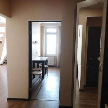 Сдается 1-комнатная квартира, 43 м²