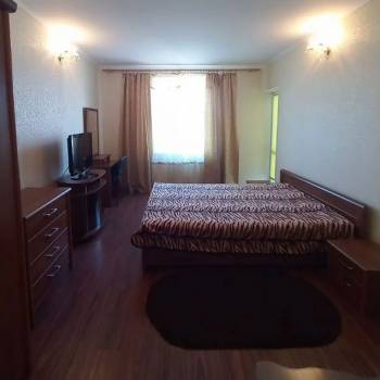 Сдается Многокомнатная квартира, 100 м²