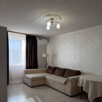 Сдается Многокомнатная квартира, 75 м²
