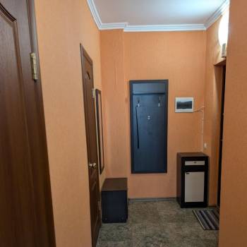 Сдается 1-комнатная квартира, 50 м²