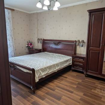Сдается 1-комнатная квартира, 50 м²