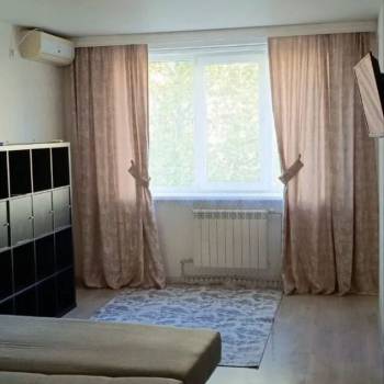 Сдается 1-комнатная квартира, 41 м²