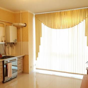 Сдается 1-комнатная квартира, 55 м²