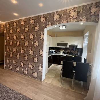 Продается 2-х комнатная квартира, 42 м²