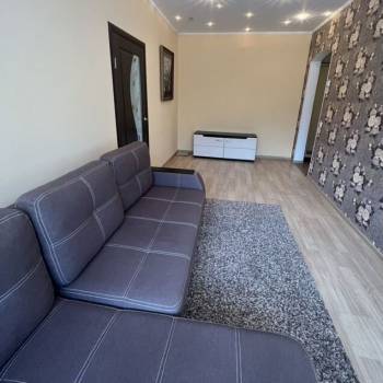 Продается 2-х комнатная квартира, 42 м²