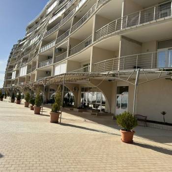 Продается 1-комнатная квартира, 40 м²