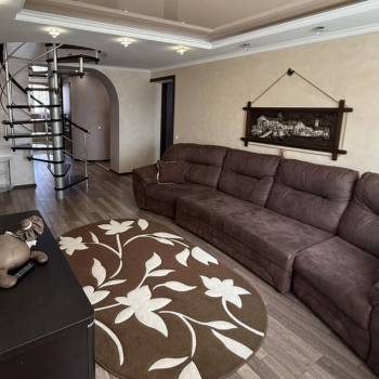 Сдается Многокомнатная квартира, 95 м²
