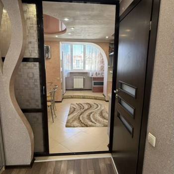 Сдается Многокомнатная квартира, 95 м²