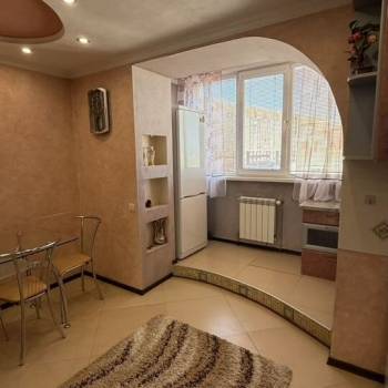 Сдается Многокомнатная квартира, 95 м²