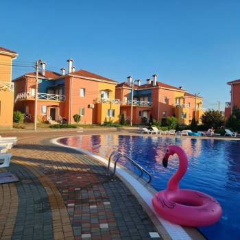 Продается 1-комнатная квартира, 38 м²