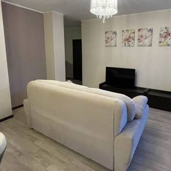 Сдается 1-комнатная квартира, 63,1 м²