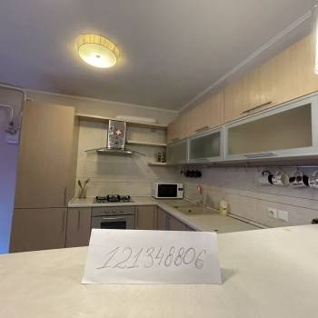 Сдается 1-комнатная квартира, 63,1 м²