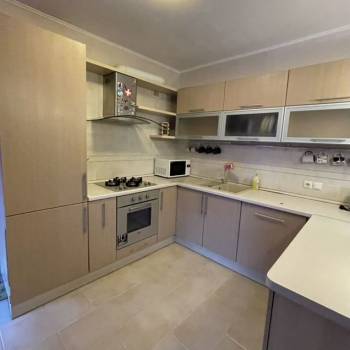Сдается 1-комнатная квартира, 63,1 м²