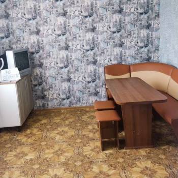 Сдается Многокомнатная квартира, 80 м²