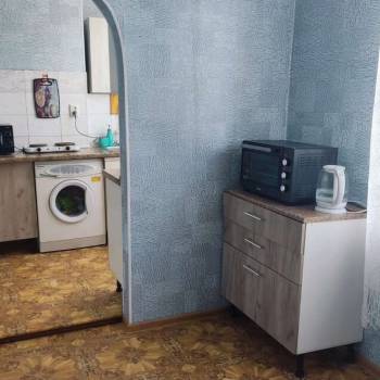 Сдается Многокомнатная квартира, 80 м²