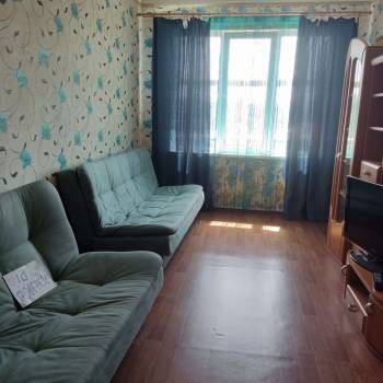Сдается Многокомнатная квартира, 80 м²