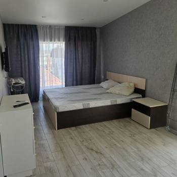 Продается 1-комнатная квартира, 38 м²