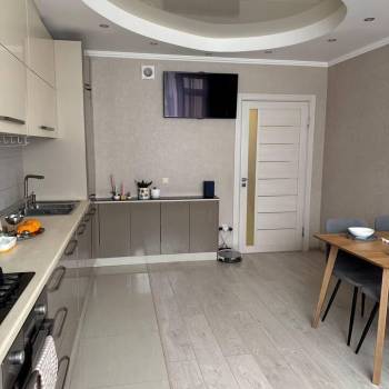 Сдается Многокомнатная квартира, 98 м²