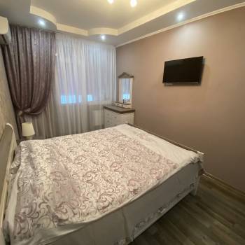 Сдается 2-х комнатная квартира, 64 м²