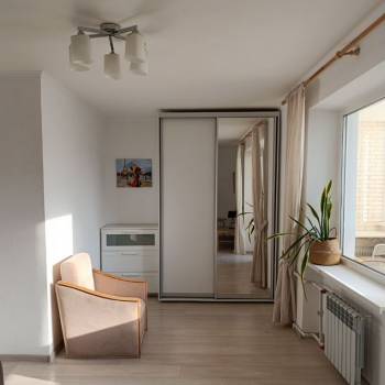 Сдается 1-комнатная квартира, 40 м²