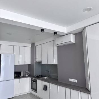 Сдается 1-комнатная квартира, 54 м²