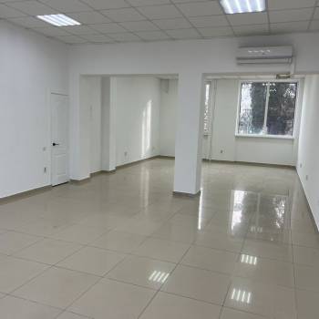 Сдается Нежилое помещение, 73,5 м²