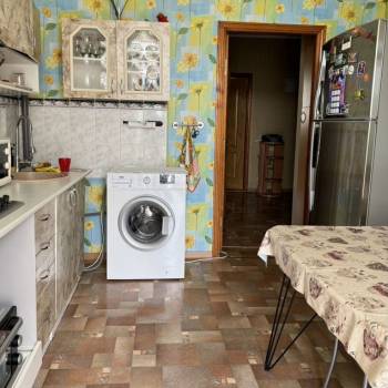 Сдается 2-х комнатная квартира, 65 м²
