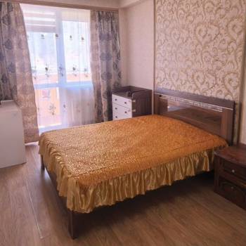 Продается 1-комнатная квартира, 45 м²