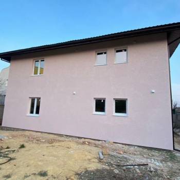 Продается Дом, 178 м²