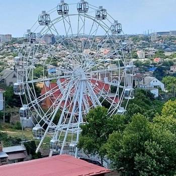 Продается 1-комнатная квартира, 64 м²