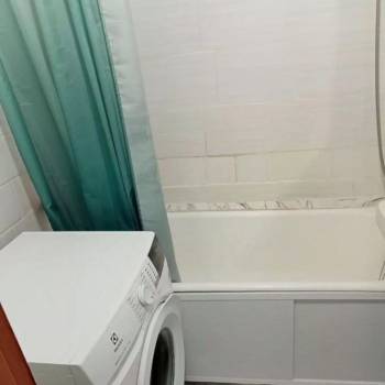Продается 1-комнатная квартира, 34 м²