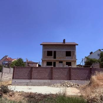 Продается Дом, 400 м²