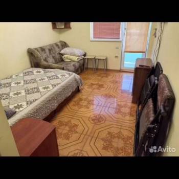 Продается 1-комнатная квартира, 18 м²