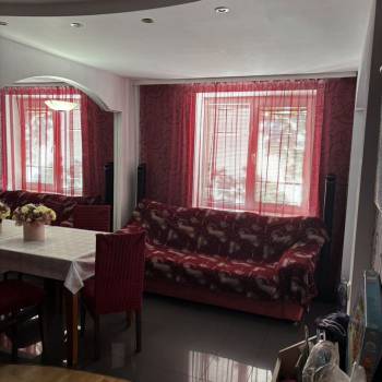 Продается 3-х комнатная квартира, 72 м²