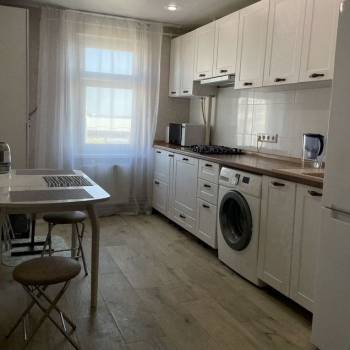 Продается 2-х комнатная квартира, 60,4 м²