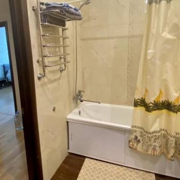 Сдается 1-комнатная квартира, 48,8 м²